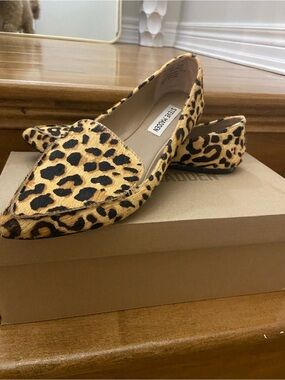 Steve Madden Leopard-Print Pointed Loafers in Tan and Black